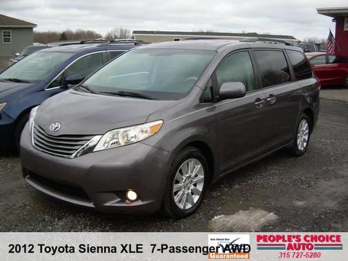 2012 Toyota Sienna XLE