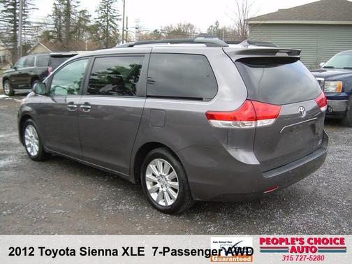 2012 Toyota Sienna XLE