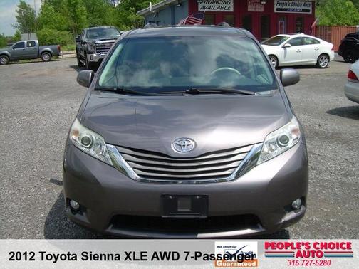 Gray 2012 Toyota Sienna XLE