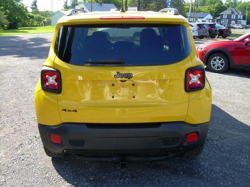 Yellow 2017 Jeep Renegade Latitude