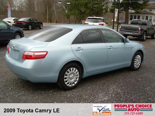 2009 Toyota Camry LE