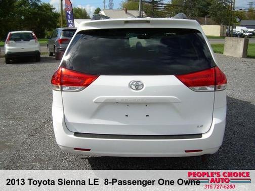 2013 Toyota Sienna LE