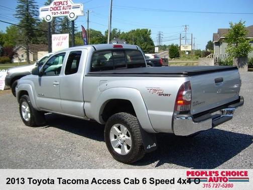 2013 Toyota Tacoma ONE OWNER