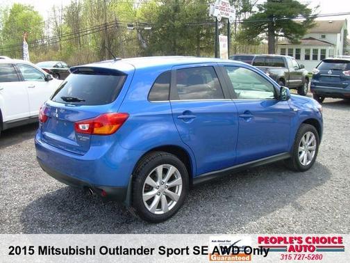 Blue 2015 Mitsubishi Outlander Sport SE