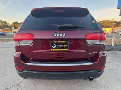 Maroon 2018 Jeep Grand Cherokee Limited