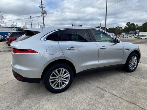 2018 Jaguar F-PACE 25t Prestige
