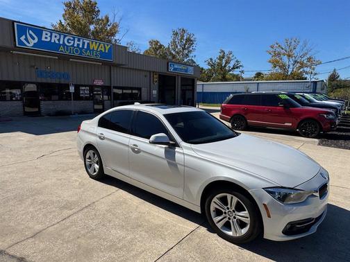 2018 BMW 330 i