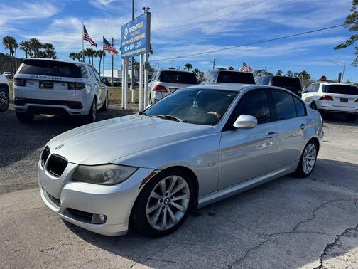 2011 BMW 328 i
