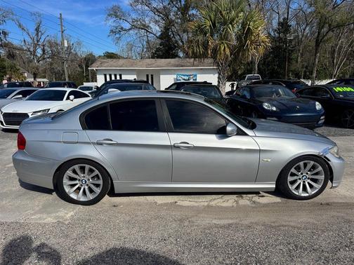 2011 BMW 328 i