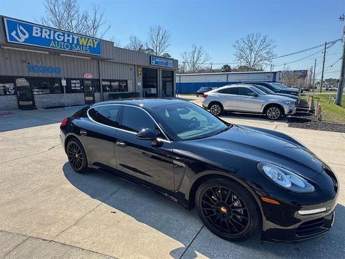2016 Porsche Panamera S
