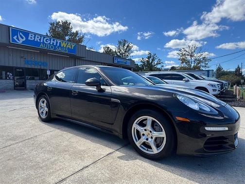 2014 Porsche Panamera 