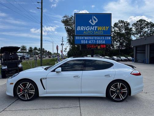 2013 Porsche Panamera GTS