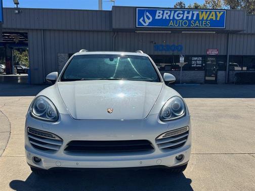 2012 Porsche Cayenne Base