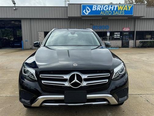 2018 Mercedes-Benz GLC 300 Base