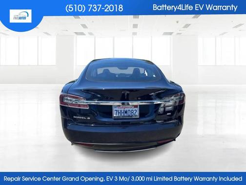 Blue Metallic 2014 Tesla Model S 85