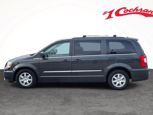 2012 Chrysler Town & Country Touring