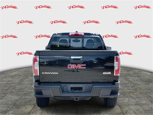 2017 GMC Canyon SLE