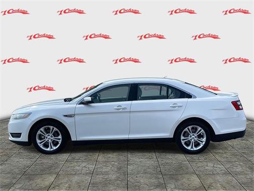 2015 Ford Taurus SEL