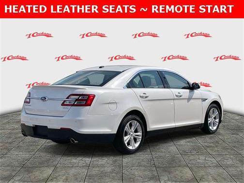 2015 Ford Taurus SEL