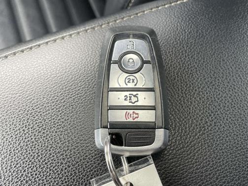 Magnetic 2017 Ford Fusion SE