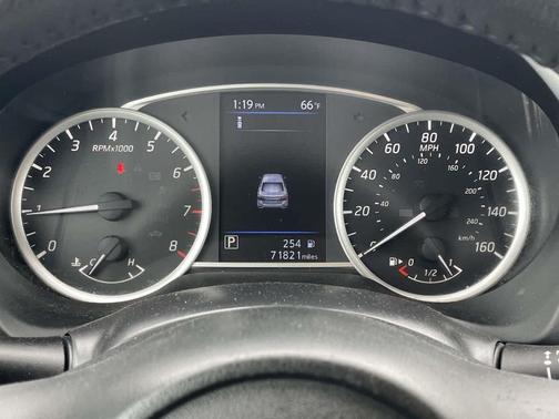 Brilliant Silver Metallic 2019 Nissan Sentra SV
