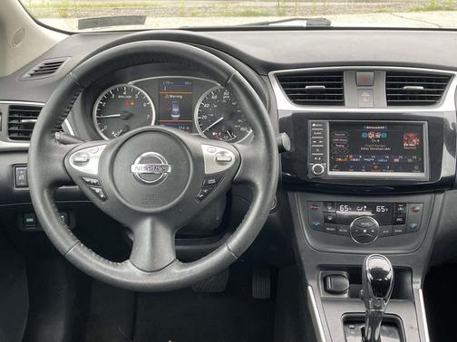 Brilliant Silver Metallic 2019 Nissan Sentra SV
