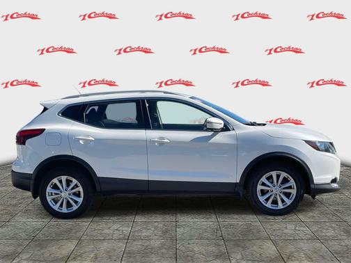 2017 Nissan Rogue Sport SV