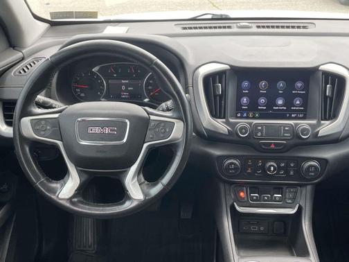 Summit White 2019 GMC Terrain SLE