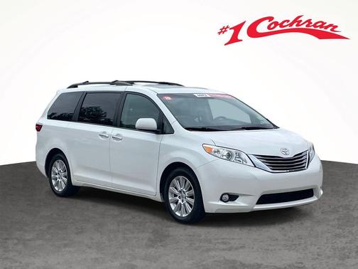 Blizzard Pearl 2015 Toyota Sienna XLE Premium