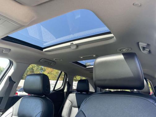 Ebony Twilight Metallic 2018 GMC Acadia SLT-1