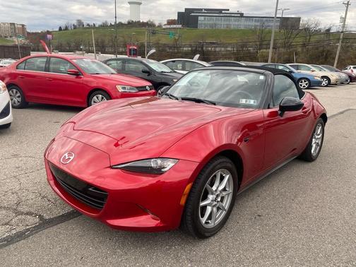 2016 Mazda MX-5 Miata Sport