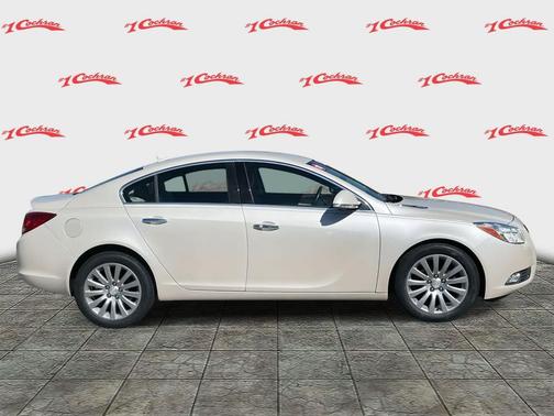 2012 Buick Regal Premium 1