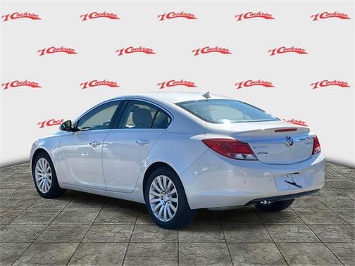 2012 Buick Regal Premium 1