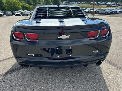 Black 2011 Chevrolet Camaro 2SS