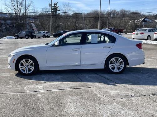 2017 BMW 330 330i