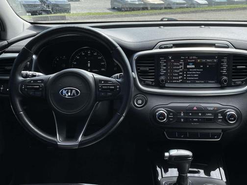 2016 Kia Sorento SX