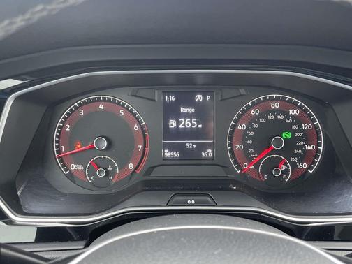 GRY/Grey 2021 Volkswagen Jetta 1.4T SE
