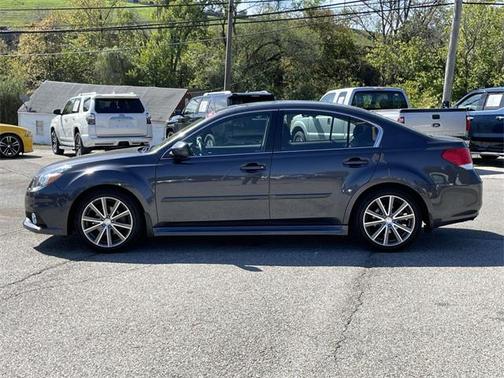 2013 Subaru Legacy Sport