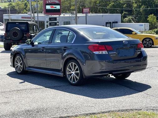2013 Subaru Legacy Sport