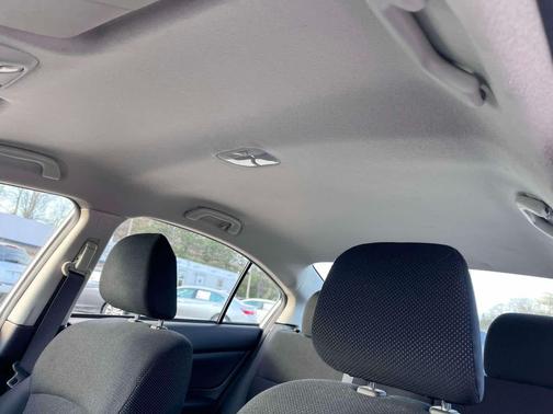 Satin White Pearl 2014 Subaru Impreza 2.0i