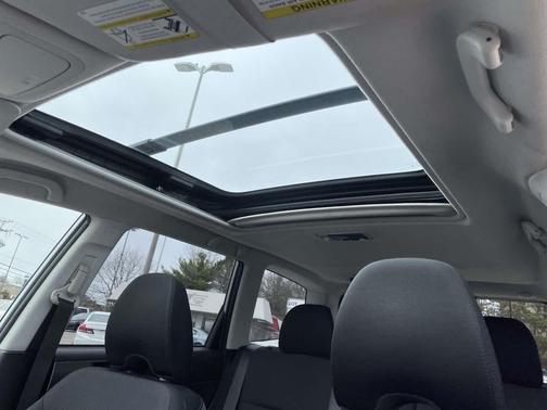 Ice Silver Metallic 2013 Subaru Forester 2.5X Premium