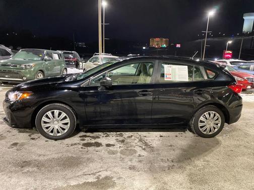2019 Subaru Impreza 2.0i