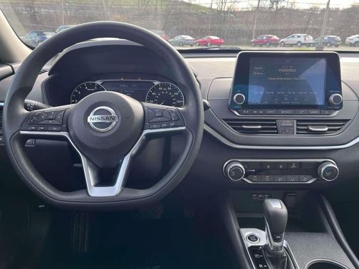 Gun Metallic 2019 Nissan Altima 2.5 S