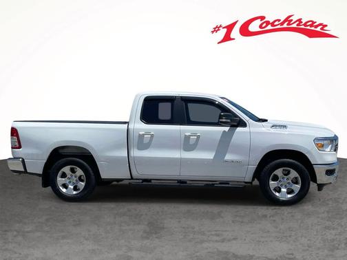 Bright White Clearcoat 2019 RAM 1500 Big Horn