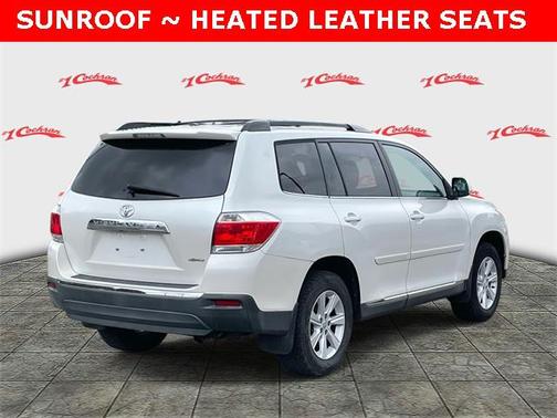 2012 Toyota Highlander SE