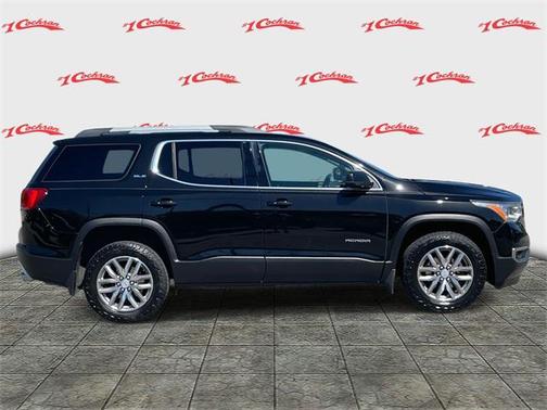 2017 GMC Acadia SLE-2