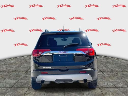 2017 GMC Acadia SLE-2