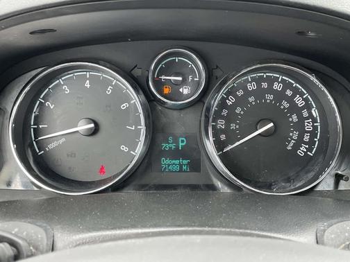 Arctic Ice 2012 Chevrolet Captiva Sport LTZ