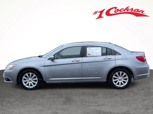 2013 Chrysler 200 Touring