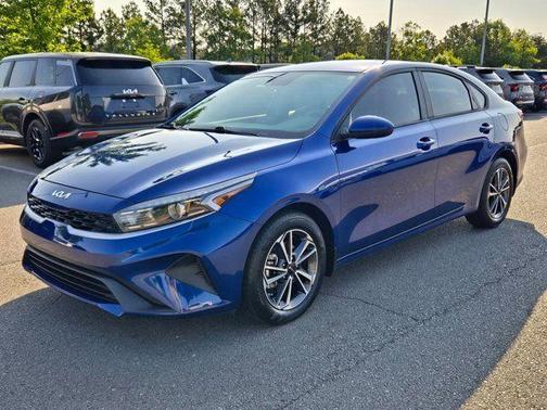 Deep Sea Blue 2022 Kia Forte LXS